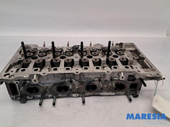 Begagnade Topplock Fiat Ducato (250) 2.0 D 115 Multijet Pris € 635,25 Inklusive moms erbjuds av Maresia Parts