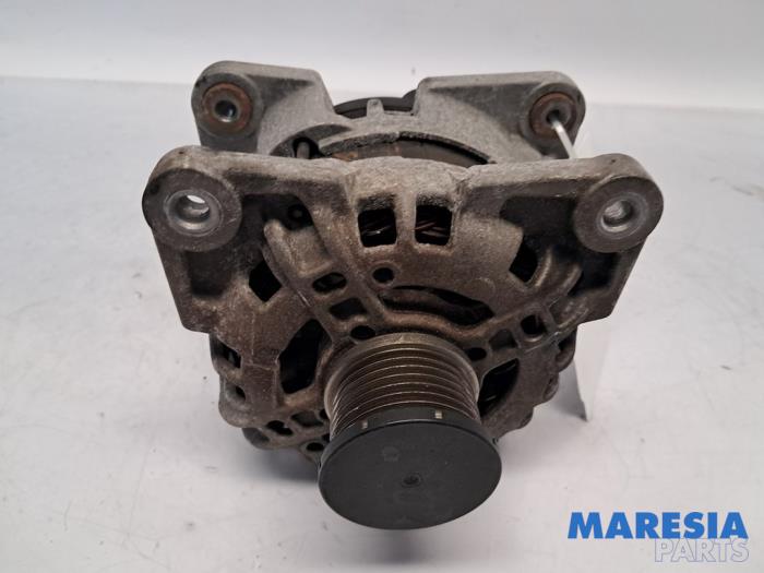Used Dynamo Renault Clio IV (5R) 0.9 Energy TCE 90 12V Price € 60,00 Margin scheme offered by Maresia Parts