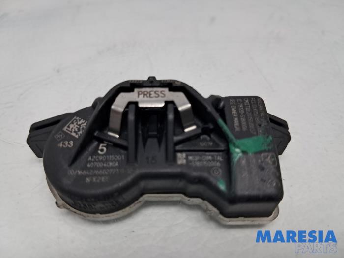 Begagnade Däcktryckssensor Renault Megane IV (RFBB) 1.2 Energy TCE 130 Pris € 17,50 Marginaltabell erbjuds av Maresia Parts