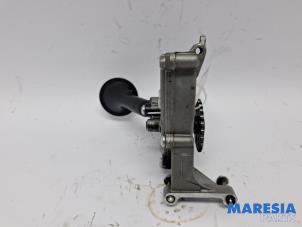 Ölpumpe van een Citroën C3 (SC) 1.2 VTi 82 12V 2013