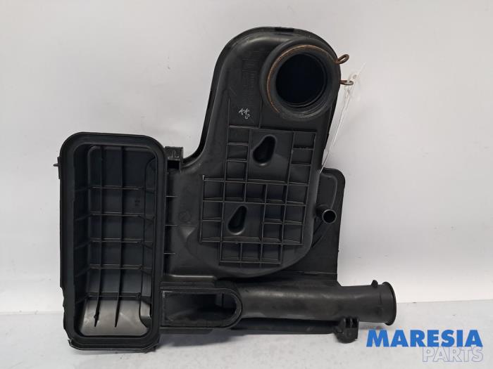 Begagnade Luftfilterhus Citroen C1 1.0 12V Pris € 19,90 Marginaltabell erbjuds av Maresia Parts