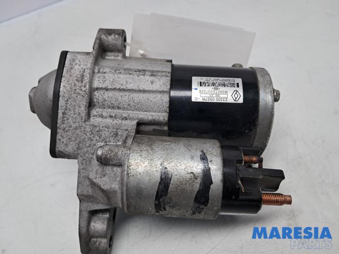 Used Starter Renault Megane IV (RFBB) 1.2 Energy TCE 130 Price € 35,00 Margin scheme offered by Maresia Parts