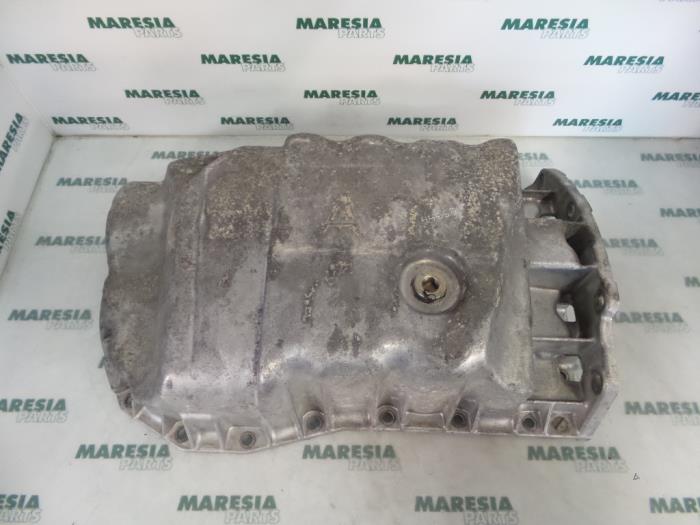 Gebrauchte Ölwanne Renault Laguna II Grandtour (KG) 1.8 16V Preis € 30,00 Margenregelung angeboten von Maresia Parts