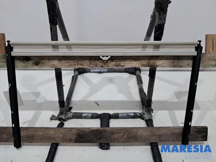 Begagnade Markis Fiat 500 (312) 1.2 Pris € 105,00 Marginaltabell erbjuds av Maresia Parts