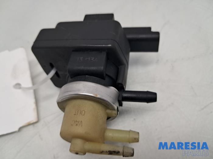 Usagé Régulateur pression turbo Citroen C4 Picasso (3D/3E) 1.6 16V THP 155 Prix € 25,00 Règlement à la marge proposé par Maresia Parts