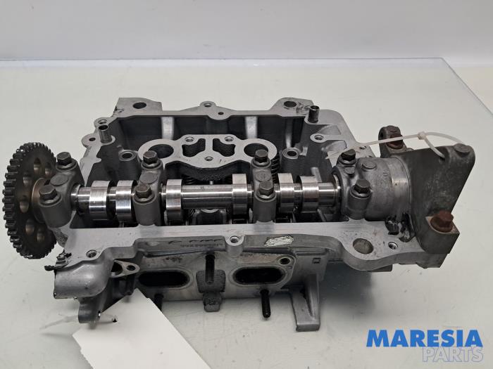 Używane Glowica cylindra Fiat Panda (312) 0.9 TwinAir Turbo 85 Cena € 150,00 Procedura marży oferowane przez Maresia Parts