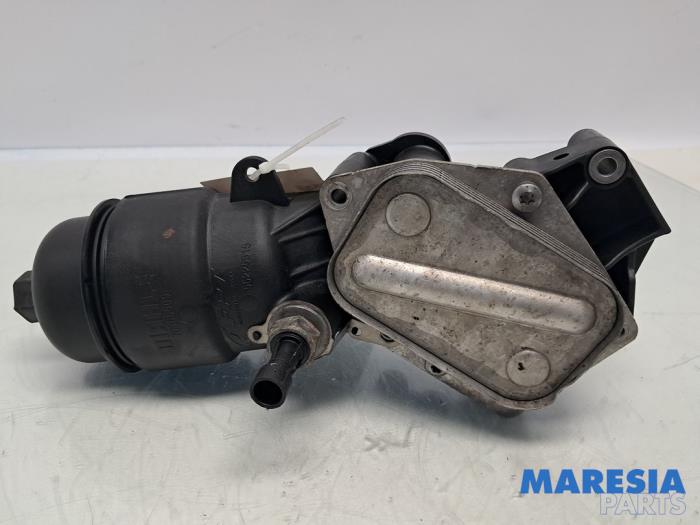 Gebrauchte Ölfiltergehäuse Fiat Panda (312) 0.9 TwinAir Turbo 85 Preis € 109,99 Margenregelung angeboten von Maresia Parts