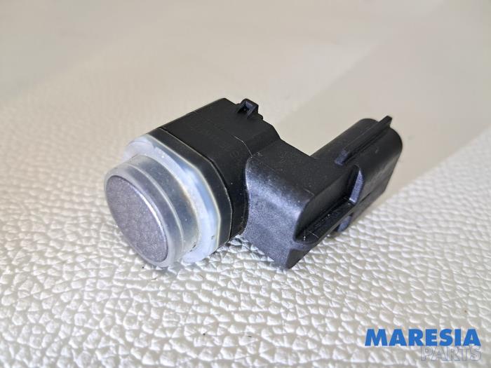 Usados Sensor PDC Fiat Talento 2.0 EcoJet BiTurbo 170 Precio € 22,99 IVA incluido ofrecido por Maresia Parts