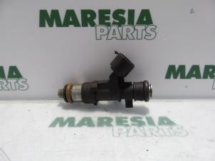 Gebrauchte Injektor (Benzineinspritzung) Peugeot Partner Combispace 1.6 16V Preis € 20,00 Margenregelung angeboten von Maresia Parts