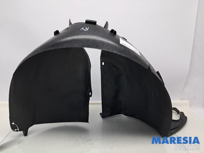 Używane Nadkole Peugeot 207 CC (WB) 1.6 16V Cena na żądanie oferowane przez Maresia Parts