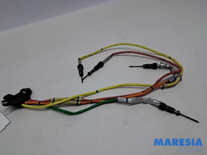 Usagé Sensor température d’échappement Renault Trafic (1FL/2FL/3FL/4FL) 2.0 dCi 16V 120 Prix € 83,49 Prix TTC proposé par Maresia Parts