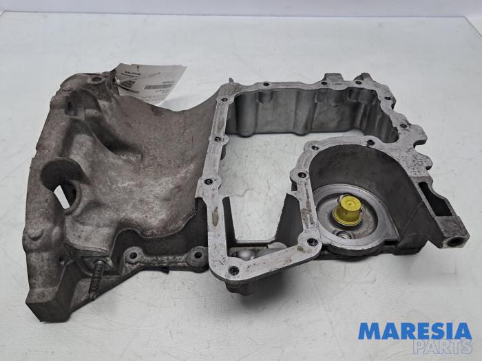 Gebrauchte Ölwanne Peugeot 308 (L3/L8/LB/LH/LP) 1.2 12V VTi PureTech 82 Preis € 49,00 Margenregelung angeboten von Maresia Parts