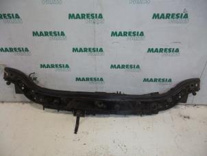 Used Lock plate Renault Megane II CC (EM) 1.9 dCi 120 Price € 30,00 Margin scheme offered by Maresia Parts