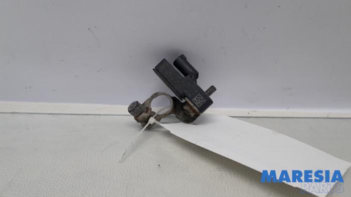 Gebrauchte Batteriesensor Opel Vivaro 2.0 CDTI 122 Preis € 42,35 Mit Mehrwertsteuer angeboten von Maresia Parts