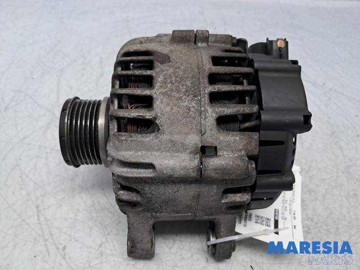 Begagnade Dynamo Citroen C4 Cactus (0B/0P) 1.2 PureTech 82 12V Pris € 70,00 Marginaltabell erbjuds av Maresia Parts