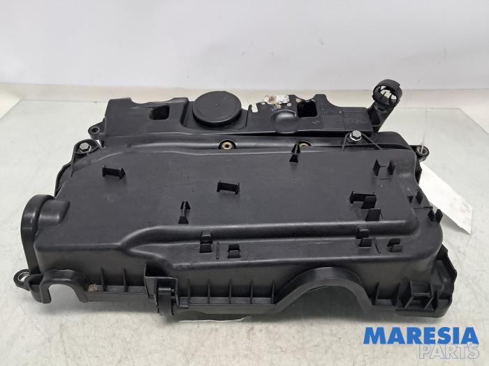 Gebrauchte Ventildeckel Renault Master III (FV) 2.3 dCi 170 16V FWD Preis € 90,75 Mit Mehrwertsteuer angeboten von Maresia Parts