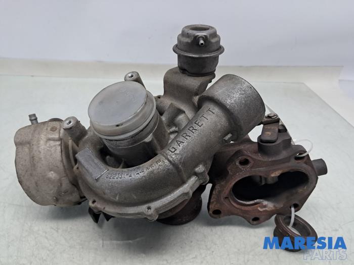 Używane Turbo Renault Master III (FV) 2.3 dCi 170 16V FWD Cena € 482,79 Z VAT oferowane przez Maresia Parts