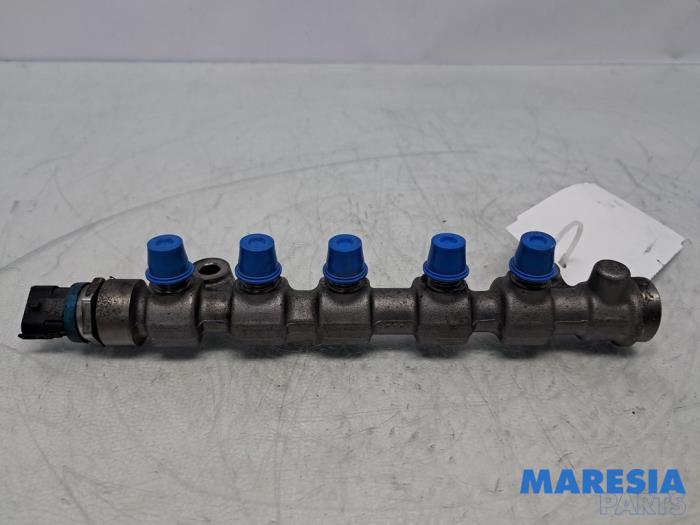 Usagé Système d'injection Renault Trafic New (FL) 2.5 dCi 16V 145 Prix € 42,35 Prix TTC proposé par Maresia Parts