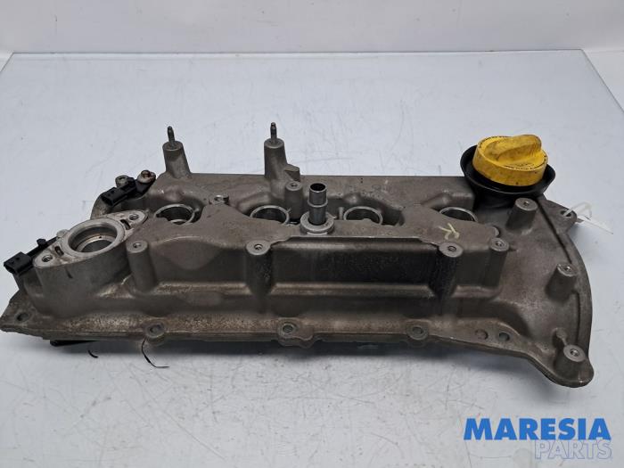 Gebrauchte Ventildeckel Renault Megane III Grandtour (KZ) 1.2 16V TCE 115 Preis € 49,95 Margenregelung angeboten von Maresia Parts