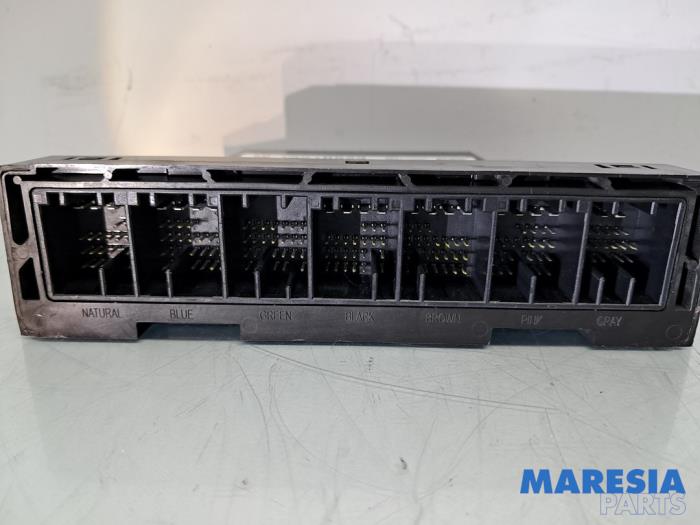 Engine management computer from a Opel Karl 1.0 12V 2018