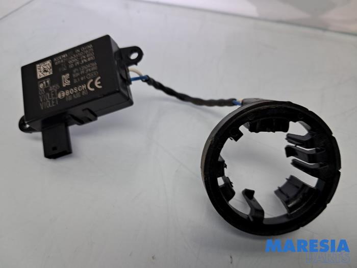 Engine management computer from a Opel Karl 1.0 12V 2018