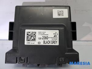 Engine management computer from a Opel Karl 1.0 12V 2018