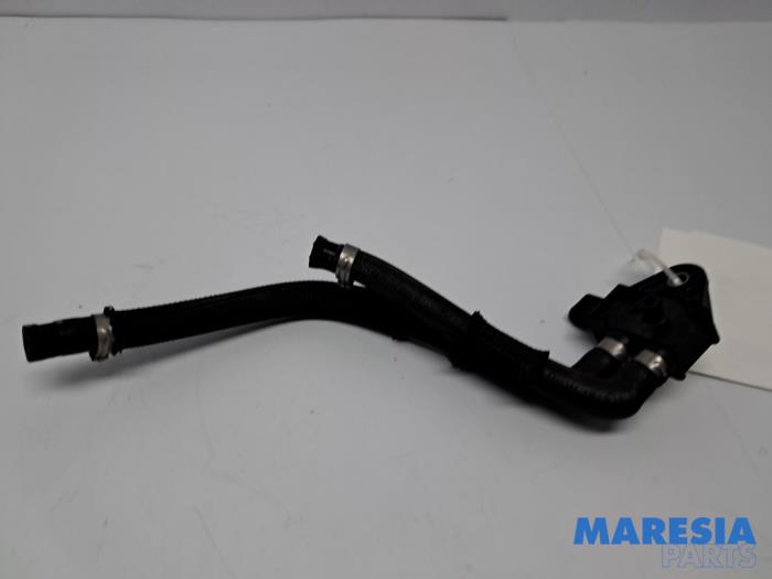 Begagnade Partikelfiltersensor Opel Grandland (X) 1.2 Turbo 12V Pris € 34,99 Marginaltabell erbjuds av Maresia Parts