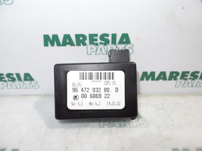 Begagnade Regnsensor Peugeot 206 CC (2D) 2.0 16V Pris € 40,00 Marginaltabell erbjuds av Maresia Parts