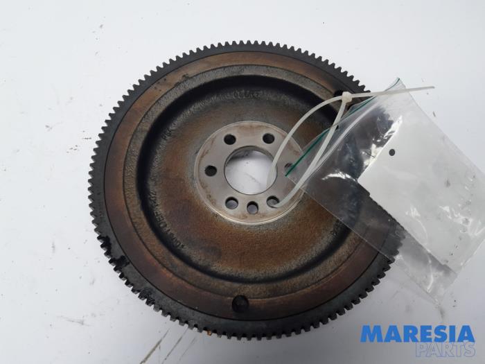Used Flywheel Peugeot 208 I (CA/CC/CK/CL) 1.2 Vti 12V PureTech 82 Price € 50,00 Margin scheme offered by Maresia Parts