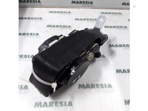 Used Rear seatbelt, left Peugeot Expert (224) 1.6 Price € 50,00 Margin scheme offered by Maresia Parts