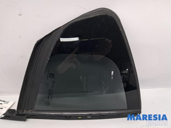 Usados Ventanilla triangular derecha detrás Alfa Romeo Giulia (952) 2.9 Bi-Turbo V6 24V Quadrifoglio Verde Precio € 55,00 Norma de margen ofrecido por Maresia Parts