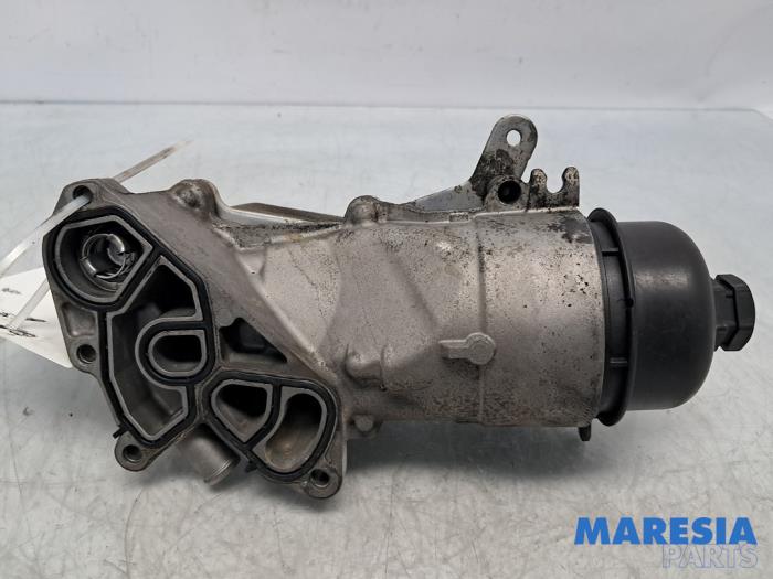 Gebrauchte Ölfiltergehäuse Peugeot Expert (G9) 1.6 HDi 90 Preis € 78,65 Mit Mehrwertsteuer angeboten von Maresia Parts