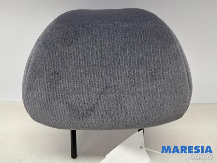 Używane Zaglówek Citroen Xsara Picasso (CH) 1.6i 16V Cena € 19,99 Procedura marży oferowane przez Maresia Parts