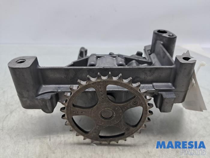 Gebrauchte Ölpumpe Peugeot Expert (G9) 2.0 HDi 120 Preis € 60,50 Mit Mehrwertsteuer angeboten von Maresia Parts