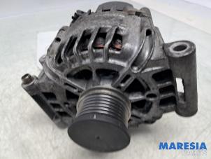 Dynamo van een Peugeot 5008 I (0A/0E) 1.6 THP 16V 2011