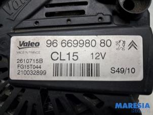 Dynamo van een Peugeot 5008 I (0A/0E) 1.6 THP 16V 2011