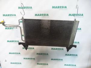 Usagé Condensateur clim Fiat Stilo (192A/B) 1.6 16V Prix € 35,00 Règlement à la marge proposé par Maresia Parts