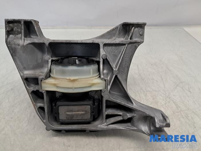 Used Engine mount Peugeot 308 (L3/L8/LB/LH/LP) 1.6 16V THP Price € 39,00 Margin scheme offered by Maresia Parts
