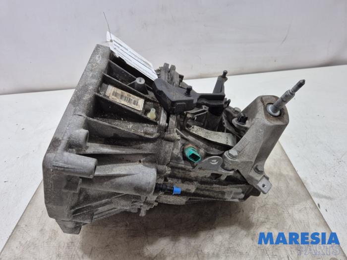 Gebrauchte Getriebe Renault Megane IV (RFBB) 1.2 Energy TCE 130 Preis € 399,00 Margenregelung angeboten von Maresia Parts