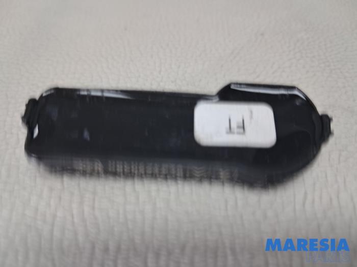 Begagnade Däcktryckssensor Peugeot 3008 I (0U/HU) 1.6 16V THP 150 Pris € 20,00 Marginaltabell erbjuds av Maresia Parts