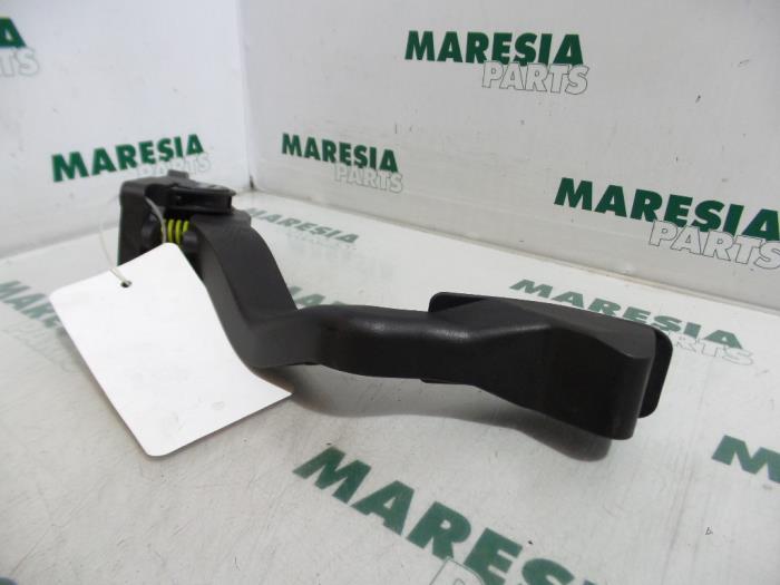 Begagnade Gaspedalsensor Citroen C2 (JM) 1.4 Pris € 35,00 Marginaltabell erbjuds av Maresia Parts