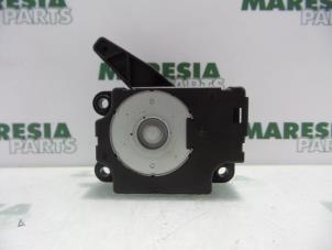 Used Heater valve motor Peugeot 207/207+ (WA/WC/WM) 1.6 16V VTRi Price € 25,00 Margin scheme offered by Maresia Parts