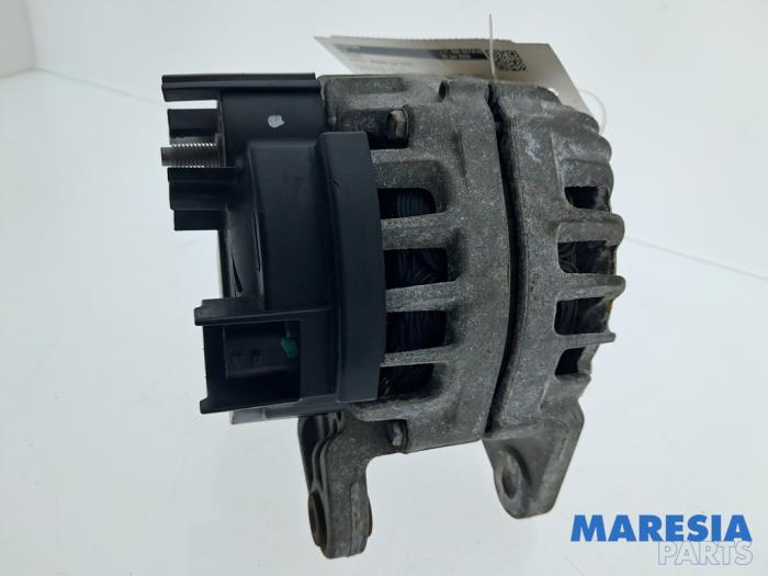 Used Dynamo Renault Megane IV (RFBB) 1.2 Energy TCE 130 Price € 59,99 Margin scheme offered by Maresia Parts