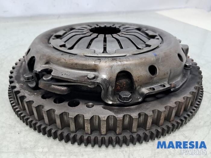 Gebrauchte Schwungrad Renault Clio V (RJAB) 1.0 TCe 100 12V Preis € 162,50 Margenregelung angeboten von Maresia Parts