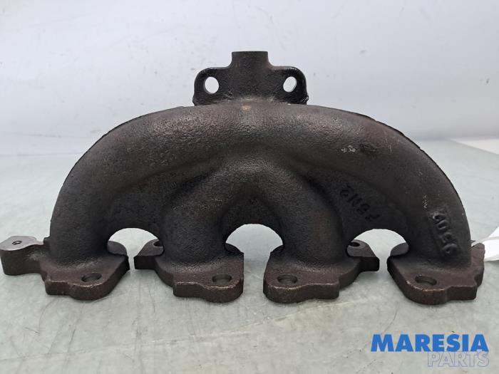 Gebrauchte Abgaskrümmer Renault Megane III CC (EZ) 1.4 16V TCe 130 Preis € 79,00 Margenregelung angeboten von Maresia Parts