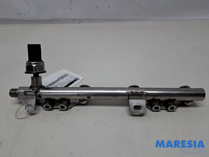 Usagé Système d'injection Renault Megane III Grandtour (KZ) 1.2 16V TCE 115 Prix € 35,00 Règlement à la marge proposé par Maresia Parts