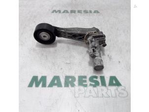 Używane Rolka napinajaca pasa rozrzadu Peugeot 207/207+ (WA/WC/WM) 1.6 16V VTRi Cena € 20,00 Procedura marży oferowane przez Maresia Parts