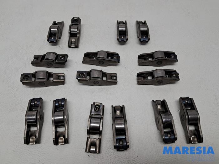 Usagé Culbuteur Fiat Ducato (250) 2.3 D 120 Multijet Prix € 60,50 Prix TTC proposé par Maresia Parts