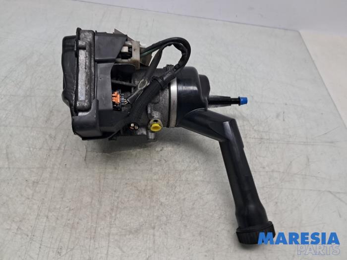 Usagé Pompe de direction Citroen C4 Picasso (UD/UE/UF) 1.6 16V THP 155 Prix € 250,00 Règlement à la marge proposé par Maresia Parts