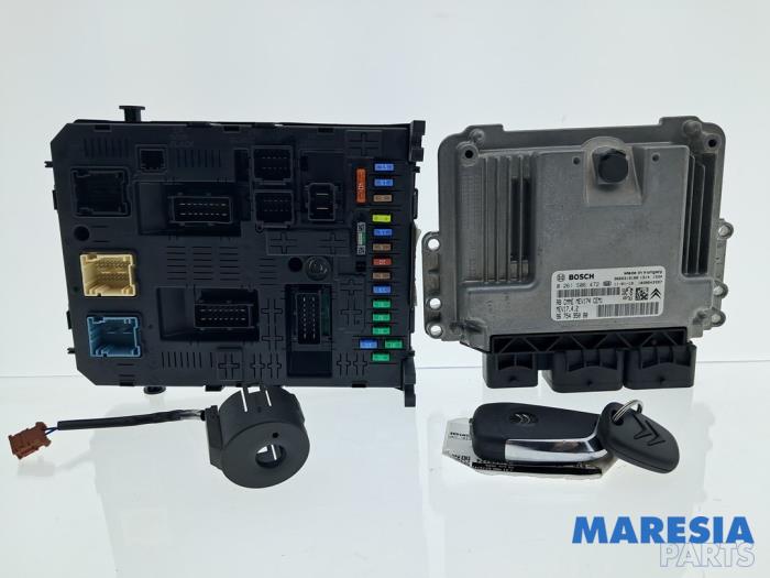 Used Engine management computer Citroen Berlingo Cinqspace, Multispace 1.6 VTi 120 16V Price € 300,00 Margin scheme offered by Maresia Parts